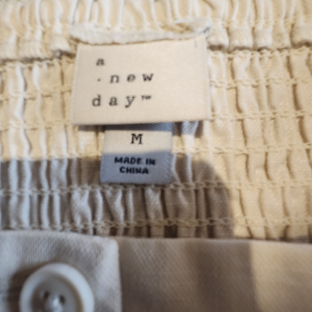 a new day Cream Button-Up Camisole - Picture 4 of 4